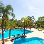 La Alzambra, Puerto Banus Apartament *