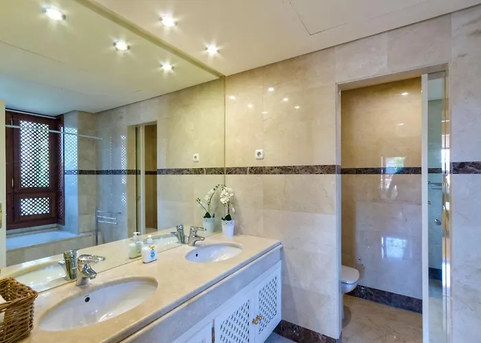公寓 La Alzambra, Puerto Banus *